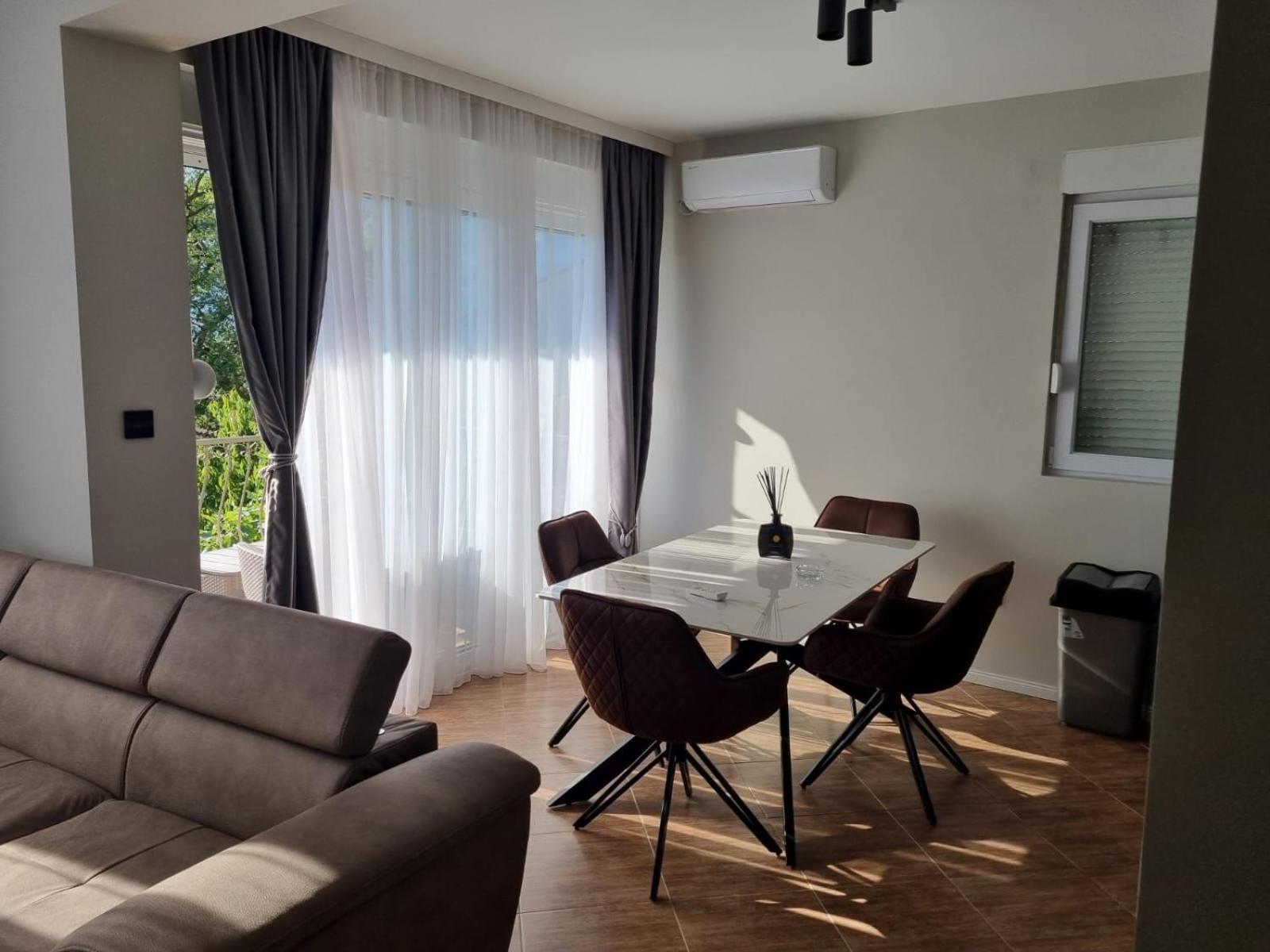 Apartments Luka โกตอร์ ภายนอก รูปภาพ